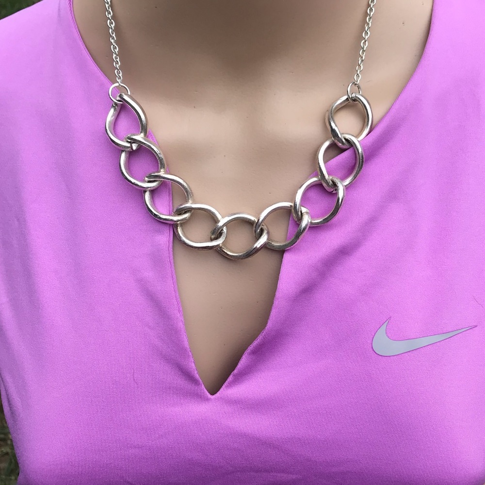 Chunky Silver Fashionable Classy Necklace Pretty❤️
